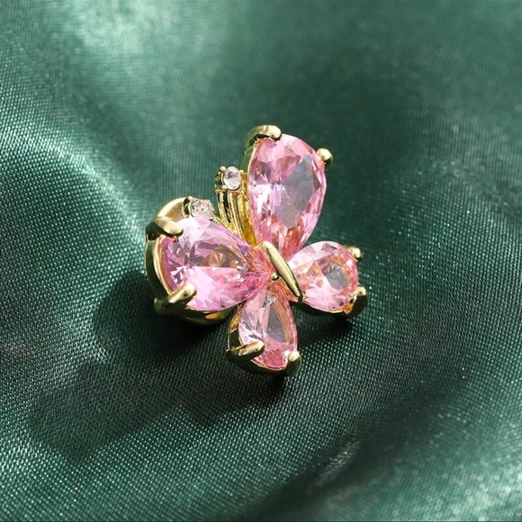 Pink Butterfly Brooch - Picture 2 of 4